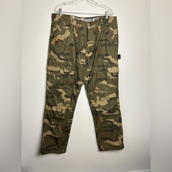 BILT Iron Workers Men Motorcycle Pants Mens 38X32 Camo Cargo Ankle Straps DuPont - Picture 1 of 16